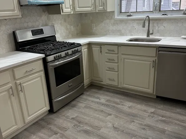 354 Hoyt Ave, Staten Island, NY