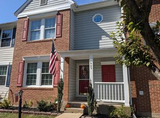 905 Wind Ridge Dr, Stafford, VA 22554