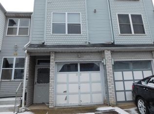 30 Lorraine Loop, Staten Island, NY 10309