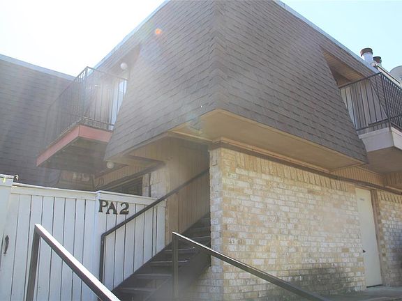 4th image of 1001 E Adoue St #Pa02