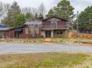 12615 Civic Club Dr, Soddy Daisy, TN 37379