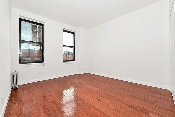 Rented by J Misrahi Realty Corp | media 4