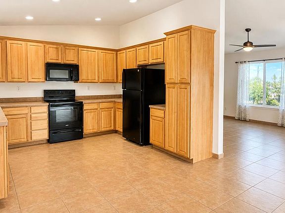 5th image of 2799 Jester Ave