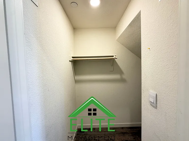 5296 Molino Cir — Photo 9