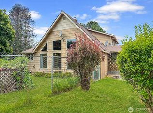 55 Irving St, Cathlamet, WA 98612