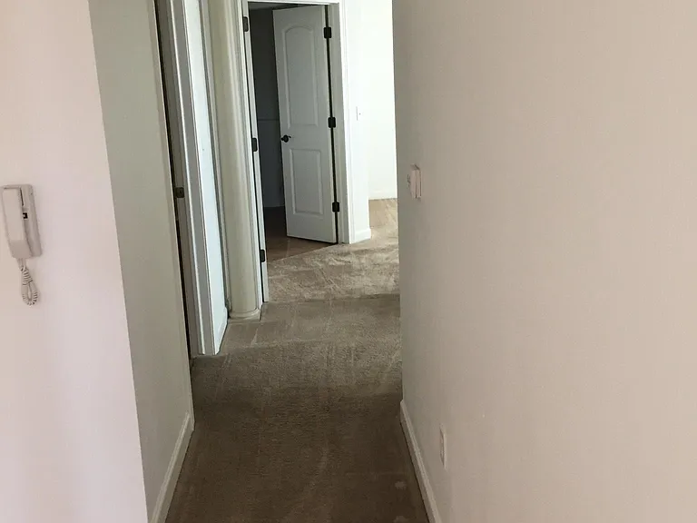 920 Marquette Ave #306 — Photo 13