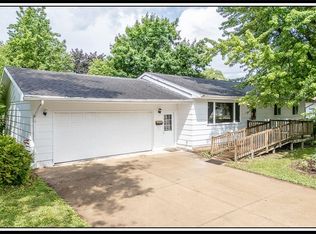 1205 Neenah St, New London, WI 54961
