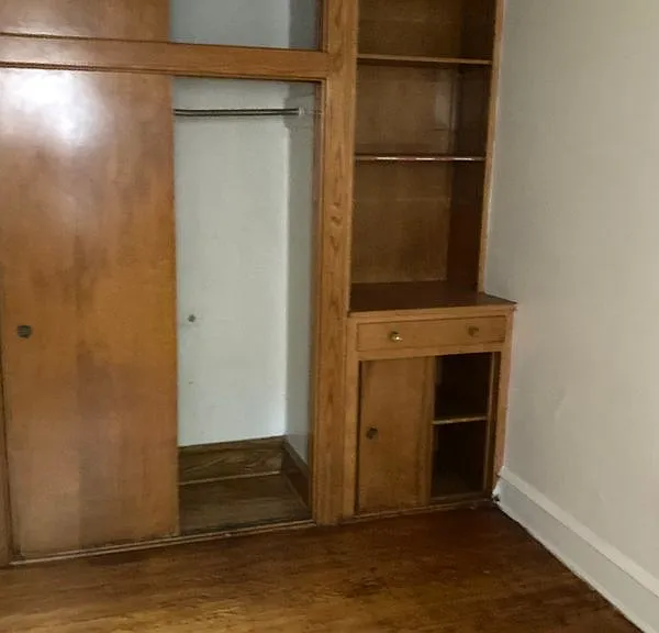 1237 Morton St — Photo 5