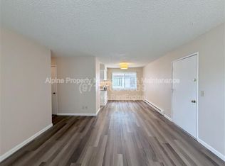 5625 SE Gladstone St APT 14, Portland, OR 97206
