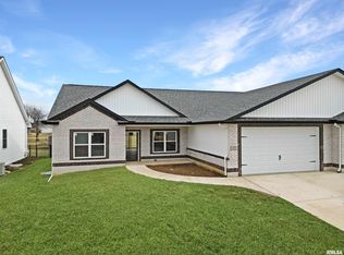 213 Cypress Point, Washington, IL 61571