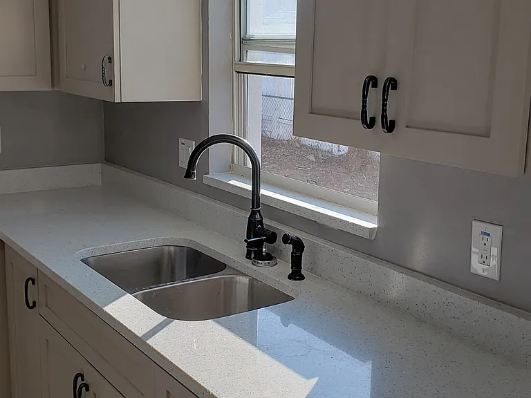 655 16th St NW #651 — Photo 52