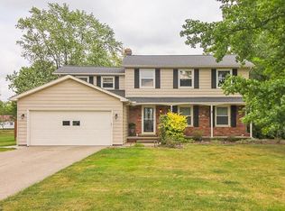 989 Millridge Rd, Highland Heights, OH 44143