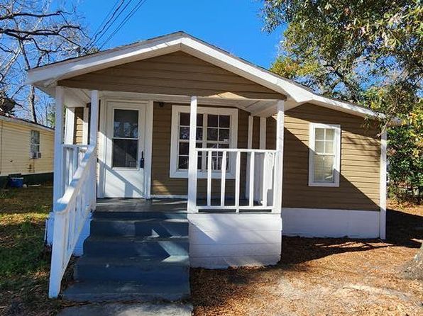 719 Hutchins St, Dothan, AL 36303