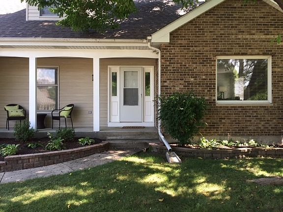 Covered Front Porch