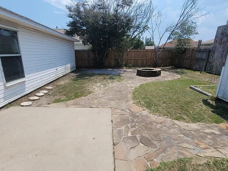4110 Spinnaker Pl — Photo 11