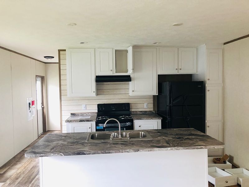 2nd image of 5515 118th St Lot 225