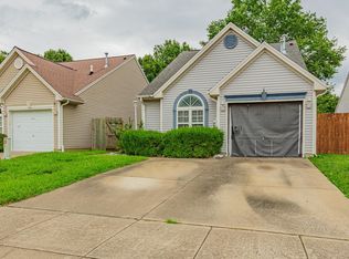 5755 Riverwalk Cir, Newburgh, IN 47630