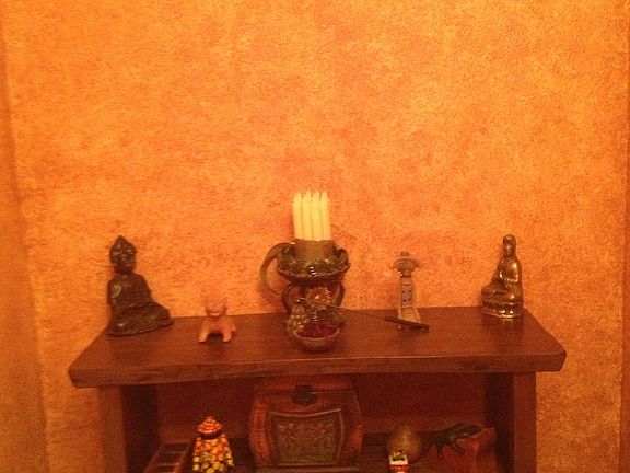 1/2 Bathroom
