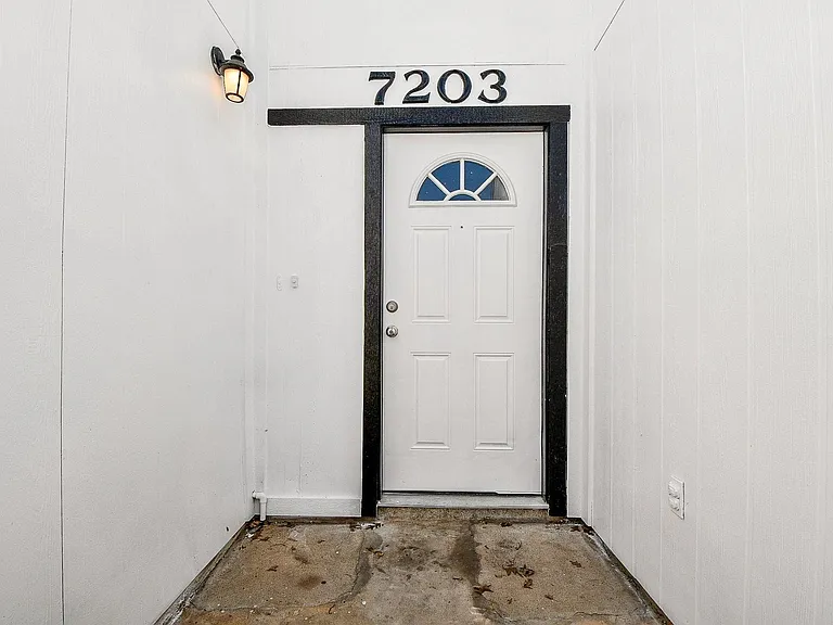 7203 Santa Rita Dr — Photo 4