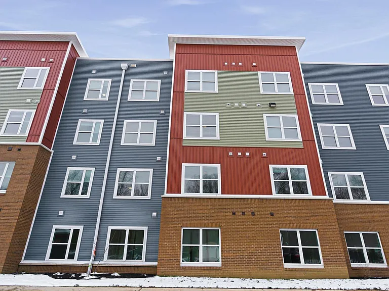 Granville Woods Lofts II — Photo 28