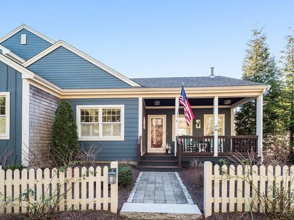 8 Portico Way #8, Plymouth, MA 02360