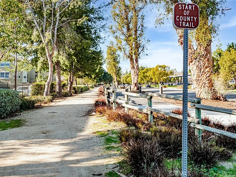 3 Oroville — Photo 50