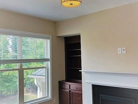 living room 4/4