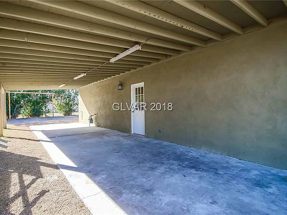 3rd image of 5109 Forrest Hills Ln