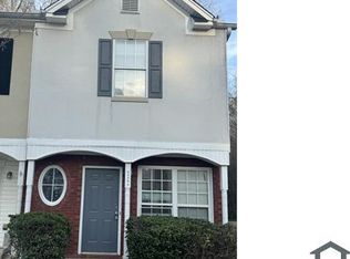 6116 Camden Forrest Cv, Riverdale, GA