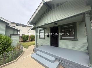 935 E 5th St, Long Beach, CA 90802