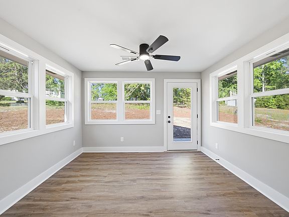 4th image of 301 Boney Rd