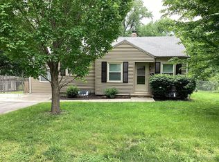 9608 E 67th Ter, Raytown, MO 64133