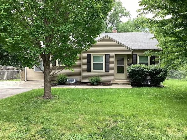 9608 E 67th Ter, Raytown, MO 64133