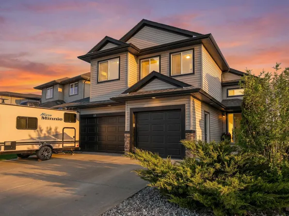 65 Lakewood Blvd, Beaumont, AB T4X 0B5