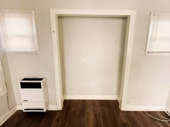 74th Street, 727 W 74th St Unit 1/2, Los Angeles, CA 90044