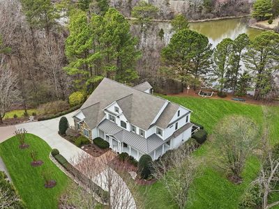 300 Lake Manor Rd, Chapel Hill, NC, 27516