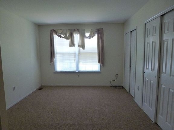 3rd image of 94 Almond Dr