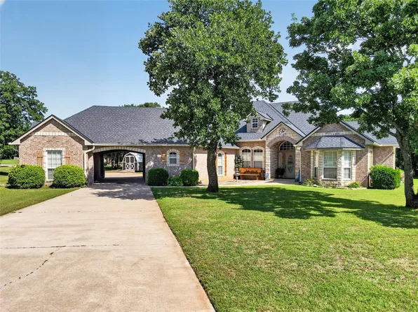 1154 Red Oak Ln, Blanchard, OK 73010