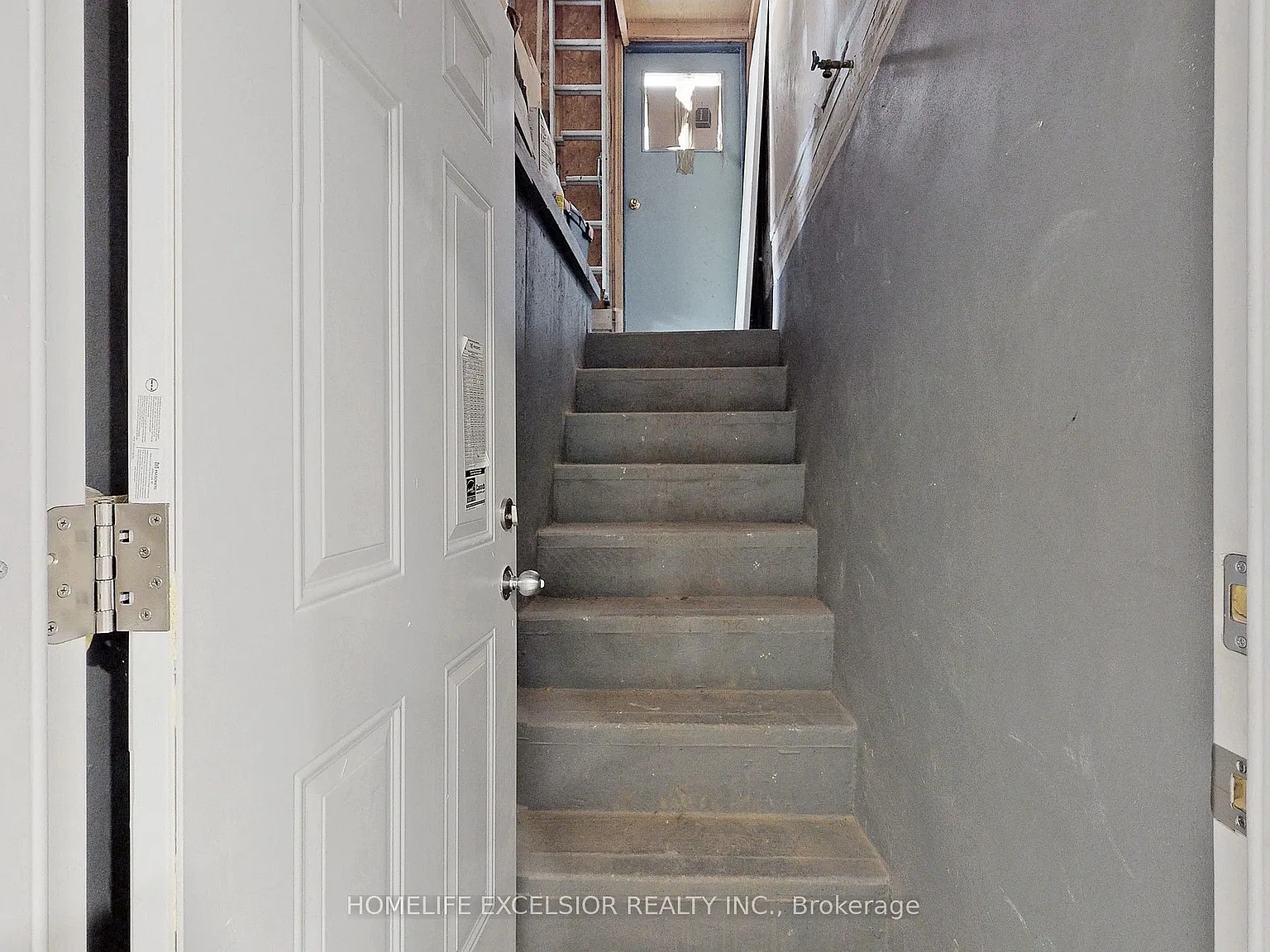 2 bed, $1,800 — Photo 1