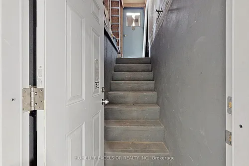 103 Cardinal St Photo 1