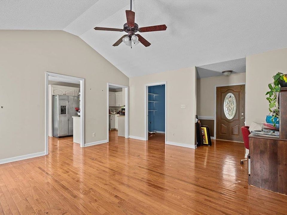 833 Shaftsbury Trl, Boiling Springs, SC 29316 Zillow