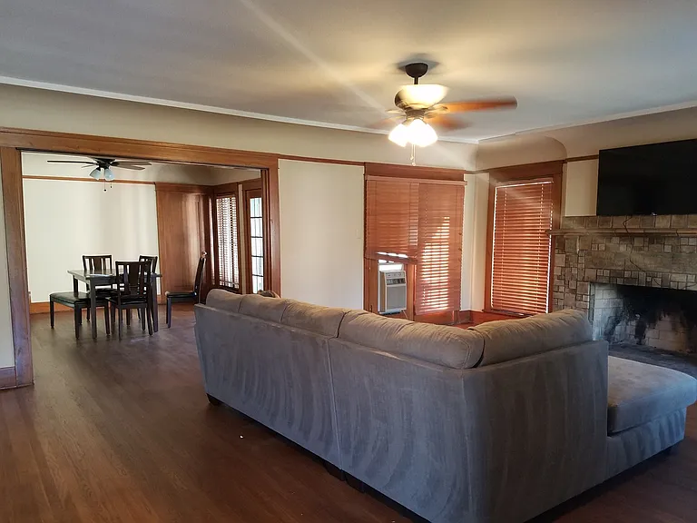 454 S Glassell St — Photo 15