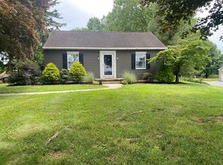 1016 E Governor Rd, Hershey, PA 17033