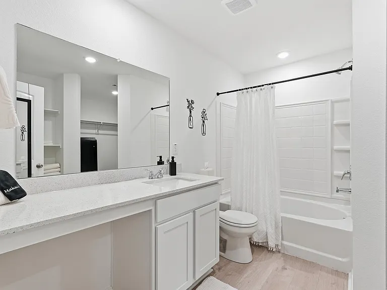 10904 Mason Dr — Photo 25
