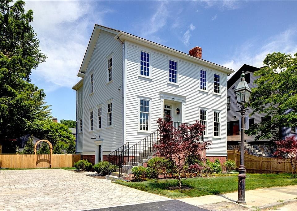1st image of 75 Bridge St