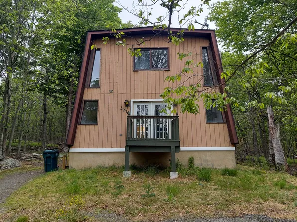 2424 Winding Way, Tobyhanna, PA 18466