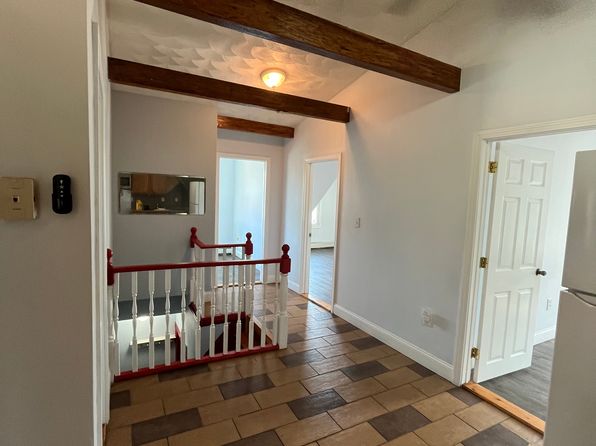 53 Nichols St #3