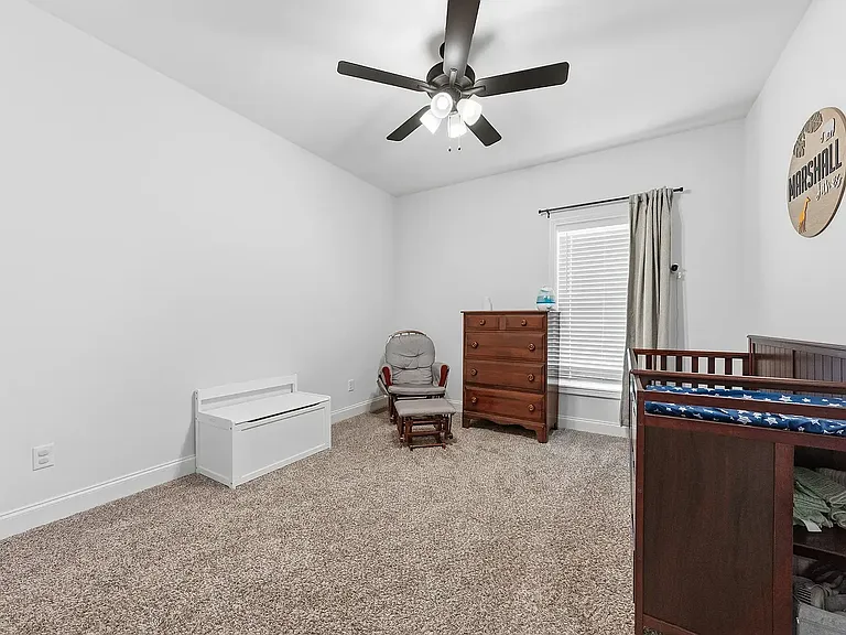 637 Boston Park Dr — Photo 6