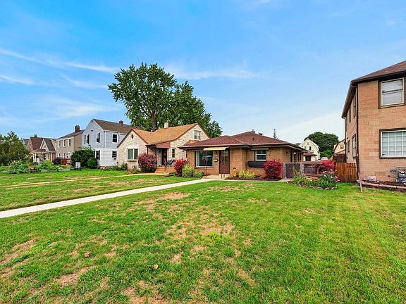 2nd image of 1252 S 40th STREET