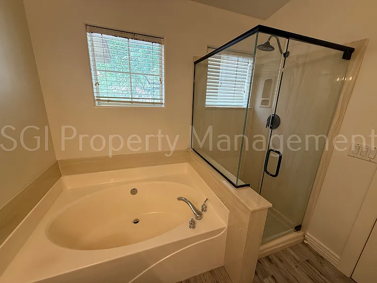 942 S Ash Ave #108 — Photo 14